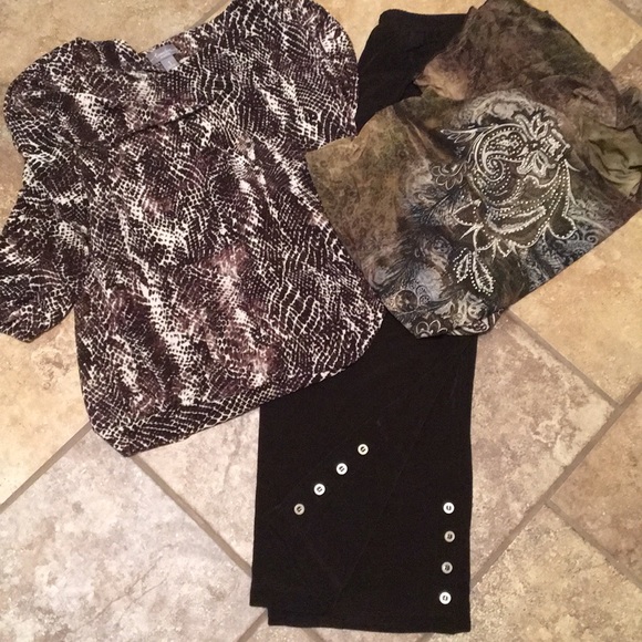 DONATED Chico’s Travelers 🧳 SZ 1 - Picture 1 of 6